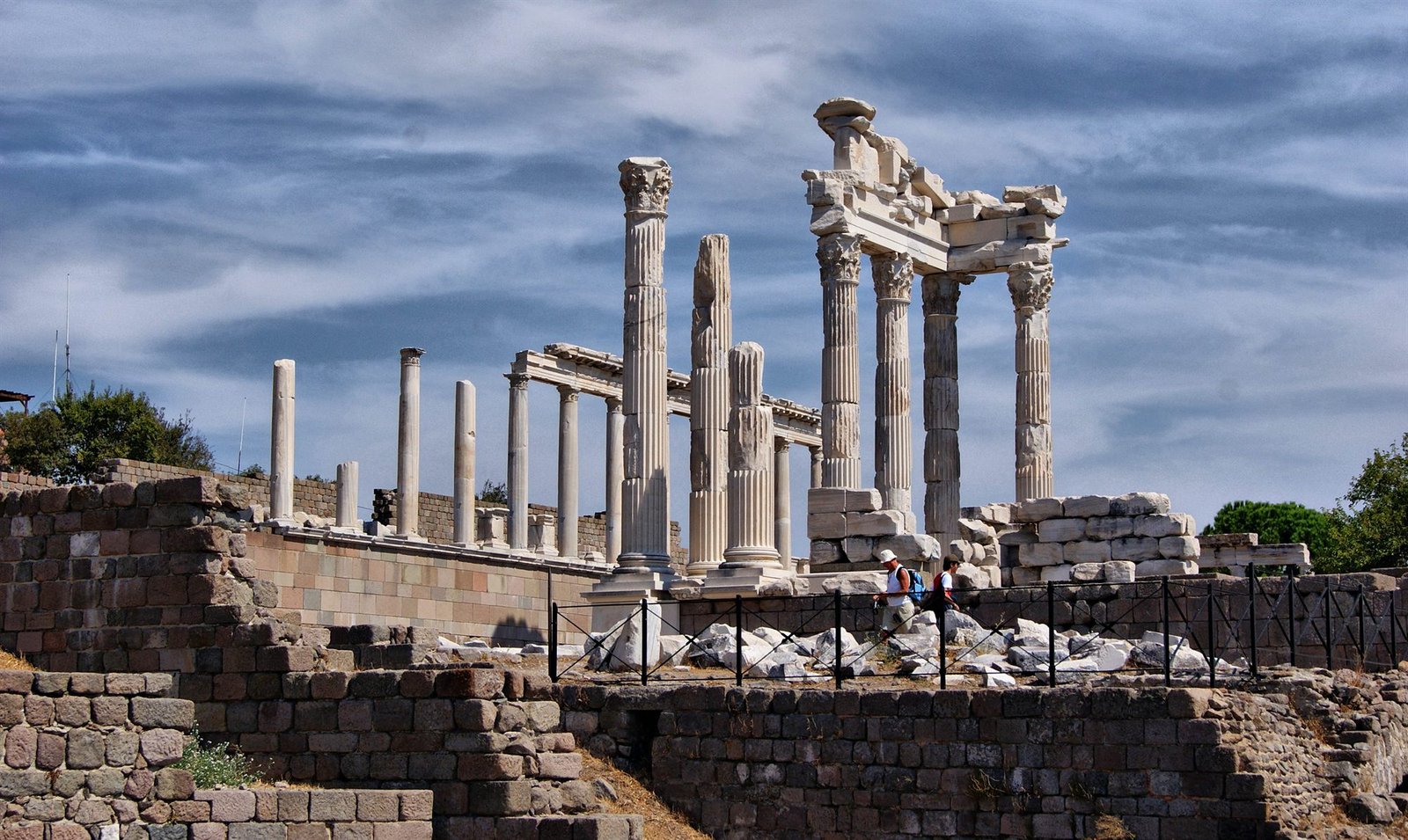 Ancient remains on the Acropolis of Pergamum