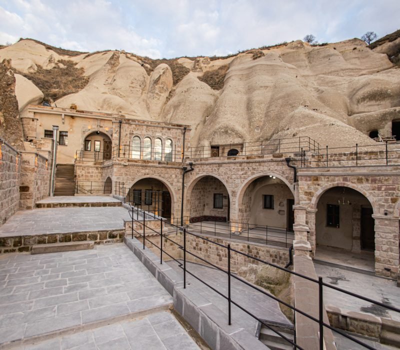 Cave-style guest room at Majestic Cave House in Göreme
